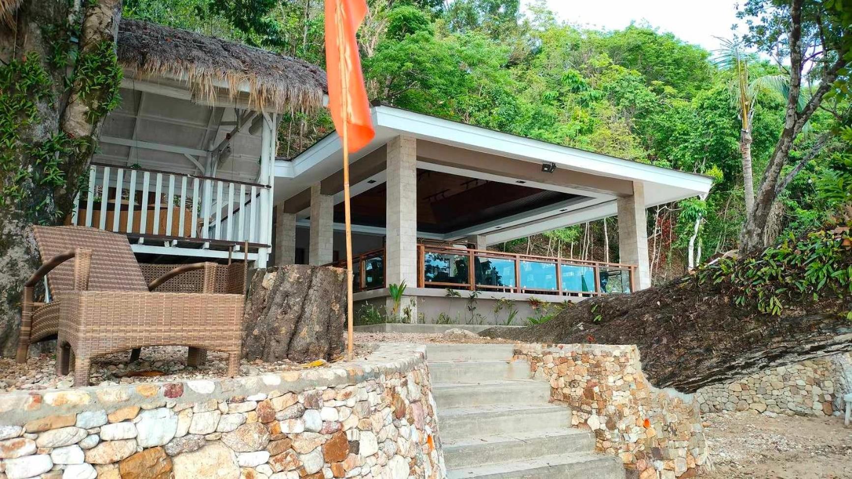 Alam Indah Beach Resort Busuanga Exterior photo